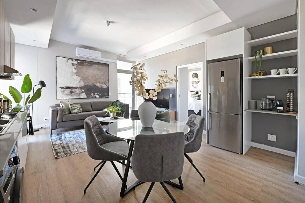 Appartement Freya - Stunning 2 Bed With & Table Mountain Views !
