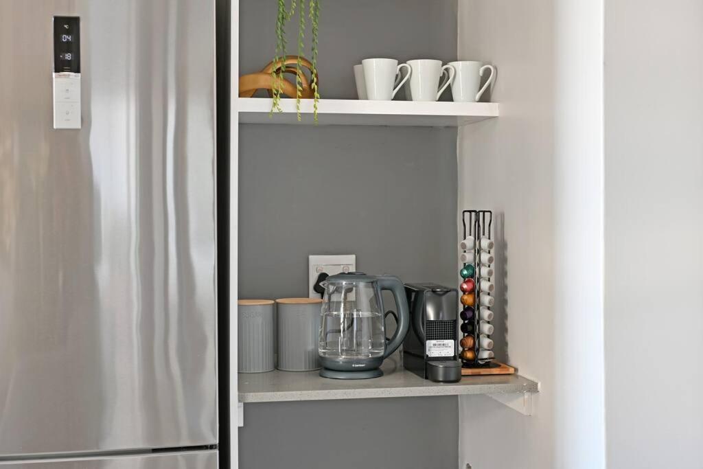 Freya - Stunning 2 Bed With & Table Mountain Views ! Appartement